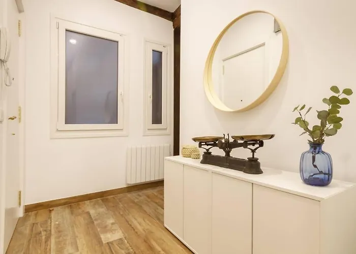 Casco Viejo Junto A La Plaza Nueva Y Unamuno * Bilbau